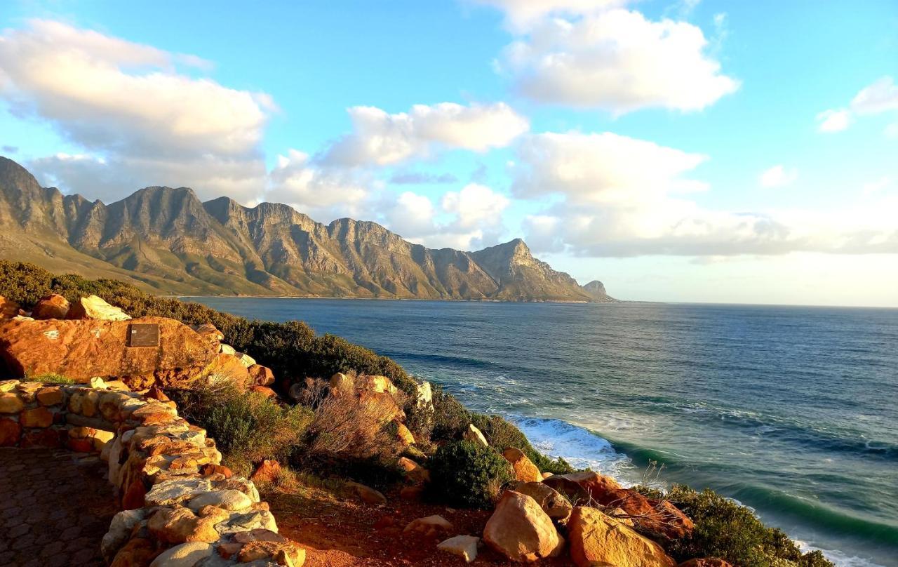 Silverdunes - Seaview Bettyʼs Bay Exterior foto