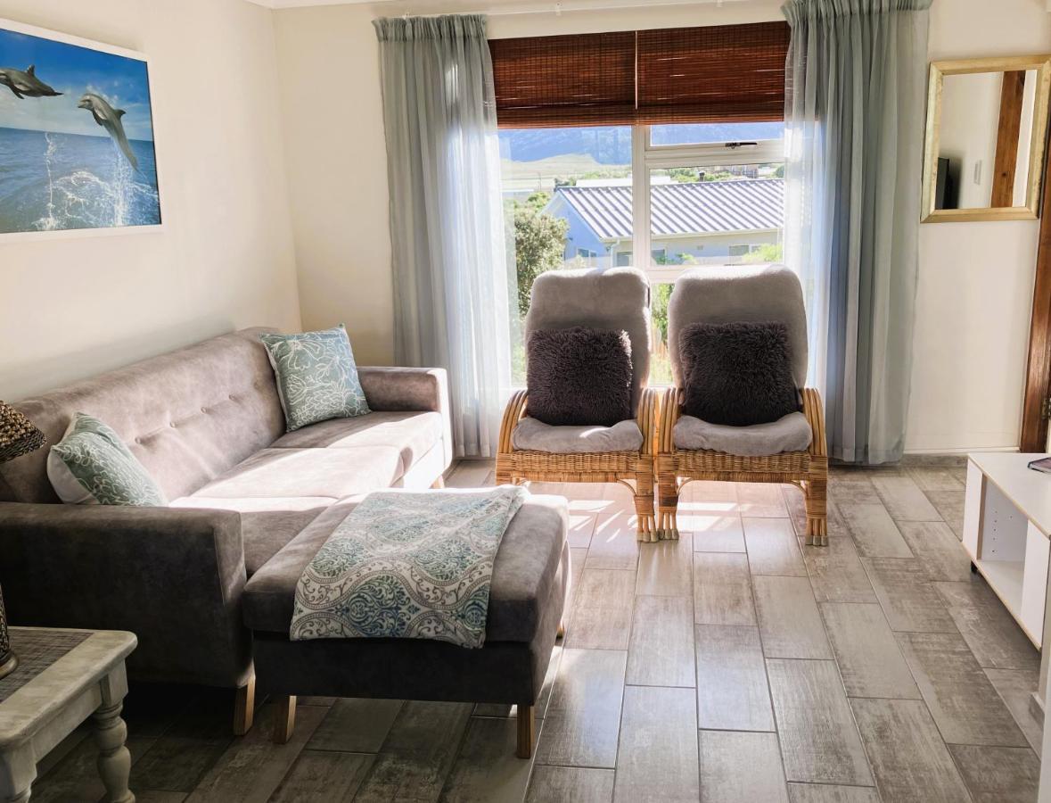 Silverdunes - Seaview Bettyʼs Bay Exterior foto